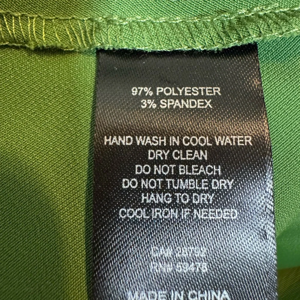 Fun Green Skirt with Fringe and side slit. NWT  size S - Picture 11 of 14